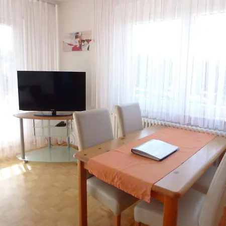 Apartamento Haus Sacherer By Interhome